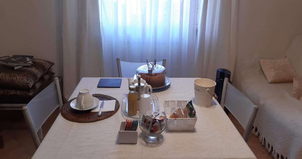Fabiola Couette-café Marino